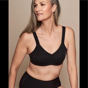 Knix wireless, unpadded, bra - like new